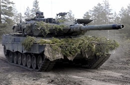 Ukraine gặp thách thức vì thiếu binh sĩ có khả năng vận hành xe tăng Leopard