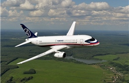 Máy bay Sukhoi Superjet 100 của Nga rơi gần Moskva