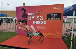 Robot chó đầu tiên hoàn thành cuộc thi chạy marathon chỉ với một lần sạc