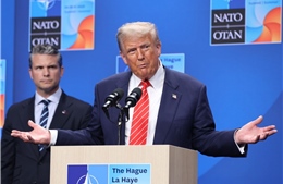 Tổng thống Trump cảnh báo siết thương mại với Tây Ban Nha