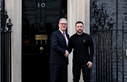 Tổng thống Zelensky gặp Thủ tướng Anh; phương Tây bác thỏa thuận không có Ukraine