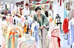Hán phục trở thành hiện tượng văn hóa mới tại Trung Quốc