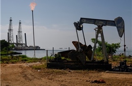 Lý do các nhà máy lọc dầu Mỹ quan tâm đến dầu thô Venezuela