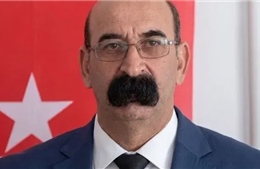 Chính trị gia Thổ Nhĩ Kỳ gây sốt nhờ bộ ria mép ấn tượng