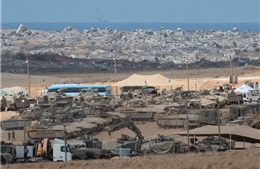 Hình ảnh vệ tinh hé lộ Israel xây hàng rào đất khổng lồ chia cắt Gaza