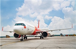 Báo số 5 (Matmo) khiến các hãng hàng không phải điều chỉnh lịch bay khẩn cấp