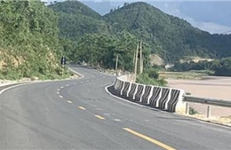 Thông xe Quốc lộ 217 kết nối giao thông Bắc Trung Bộ với Lào