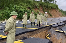 Các quốc lộ qua miền Trung đã thông tuyến, công tác khắc phục sạt lở khó khăn