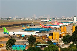 Bỏ giá trần vé máy bay tiếp sức cho các doanh nghiệp hàng không
