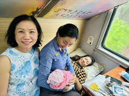 Em bé chào đời trên chuyến tàu SE22