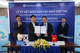 Trung tâm Bông Sen Vàng và Ngân hàng Shinhan triển khai chương trình ‘Mua ngoại tệ - tặng dặm thưởng’