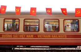 Chạy thử nghiệm đôi tàu đưa đón công nhân viên chức Hải Phòng đi làm bằng tàu hỏa 