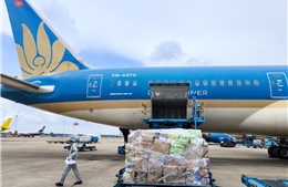 Vietnam Airlines vận chuyển miễn phí hàng hóa hỗ trợ vùng mưa lũ miền Trung