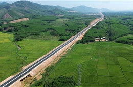 Kỳ tích hạ tầng tạo đà cất cánh