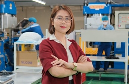 'Bóng hồng' TKV tiên phong làm mới ngành công nghiệp silicone