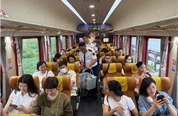 'Đoàn tàu chuyên biệt' trở thành cầu nối giữa hai cơ sở bệnh viện Hà Nội - Ninh Bình