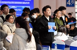 Sinh viên Trung Quốc đối phó tình trạng thất nghiệp gia tăng như thế nào?