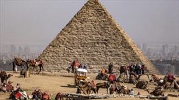 Dự án cải tạo kim tự tháp gây tranh cãi