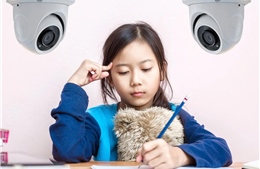 Tranh cãi về việc lắp camera giám sát con học bài ở nhà