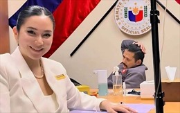 Vợ Thượng nghị sĩ Philippines gây tranh cãi khi tiêm trắng da trong văn phòng chồng