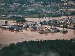 Chùm ảnh tỉnh Quảng Đông của Trung Quốc hứng chịu lũ lụt &#39;trăm năm có một&#39;