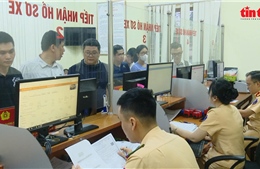 Hà Nội ưu tiên chuyển đổi số trong đăng ký, quản lý xe 