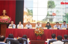 Hoàn thiện thể chế, thúc đẩy chuyển đổi số và công nghiệp văn hóa