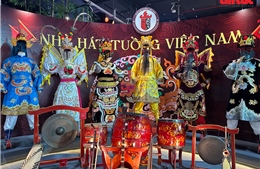 Người dân hào hứng trải nghiệm 12 ngành công nghiệp văn hóa tại triển lãm thành tựu đất nước 
