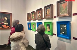 ‘Vườn tao ngộ’: Cuộc dạo chơi của sắc màu và nhân duyên