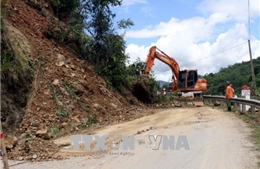 Nguy cơ xảy ra sạt lở đất ở vùng núi tỉnh Thanh Hóa, Nghệ An