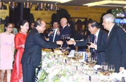 WEF ASEAN 2018: Thủ tướng và Phu nhân chủ trì Dạ hội Quảng bá Văn hóa Việt Nam