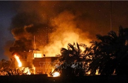  Người biểu tình Iraq đốt phá Lãnh sự quán Iran ở Basra