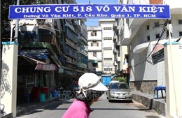 TP Hồ Chí Minh khẩn trương di dời người dân ra khỏi chung cư bị nghiêng lún nguy hiểm