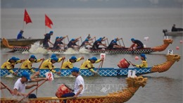 Phó Thủ tướng Vũ Đức Đam dự Lễ hội Bơi chải thuyền rồng Hà Nội mở rộng 2019