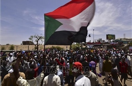 Lực lượng biểu tình tại Sudan yêu cầu TMC chuyển giao ngay quyền lực 