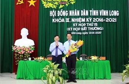  Ông Lữ Quang Ngời được bầu làm Chủ tịch UBND tỉnh Vĩnh Long