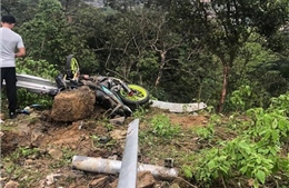 Xác định danh tính 4 người tử vong trong vụ xe ô tô lao xuống vực sâu ở Tam Đảo