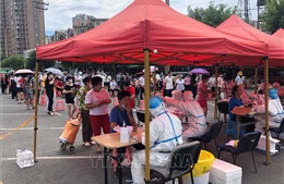 Trung Quốc thêm 43 ca mắc COVID-19, có 36 ca lây nhiễm cộng đồng