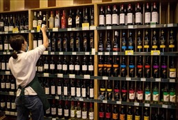 Trung Quốc áp thuế chống bán phá giá đối với rượu vang nhập khẩu từ Australia
