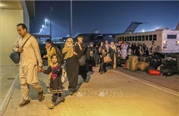 Khoảng 1.400 người di tản từ Afghanistan đang ở căn cứ quân sự của Mỹ tại Qatar 