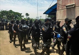 Huy động khoảng 1.000 cảnh sát lập lại trật tự sau bạo loạn nhà tù ở Ecuado
