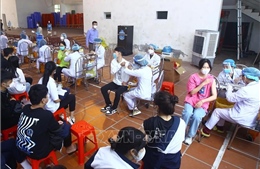 Hải Phòng: Tiêm vaccine phòng COVID-19 cho học sinh từ 12-17 tuổi
