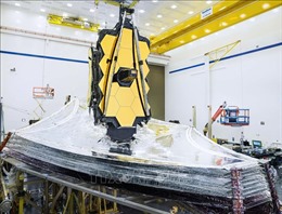 Kính viễn vọng không gian James Webb hoàn tất lắp đặt tấm chắn nắng 