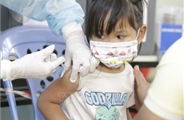 Campuchia công bố thời gian chờ giữa 2 mũi tiêm vaccine ngừa COVID-19 cho trẻ