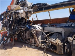 Ít nhất 56 người thương vong trong vụ xe buýt đâm xe tải ở Ai Cập