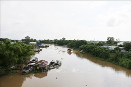 Vụ 40 người bơi qua sông nhập cảnh trái phép vào Việt Nam: Phát hiện 1 thi thể trên sông Bình Ghi