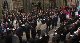 Bộ trưởng Ngoại giao Bùi Thanh Sơn dự lễ tang Nữ hoàng Elizabeth II