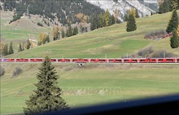 Đường sắt Thụy Sỹ lập kỷ lục thế giới với đoàn tàu chở khách dài 1.910m