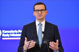 Thủ tướng Ba Lan kêu gọi người dân bình tĩnh sau vụ rơi tên lửa