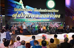 Tưng bừng lễ hội Loy Krathong 2022 tại Thái Lan